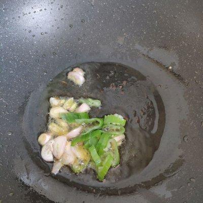 地三鲜怎么做好吃，如何做美味地三鲜（怎么做地三鲜健康不吸油）