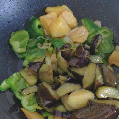 地三鲜怎么做好吃，如何做美味地三鲜（怎么做地三鲜健康不吸油）
