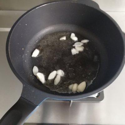 懒人必备这道核桃仁炒蒜苔，糖炒核桃仁怎么炒好吃