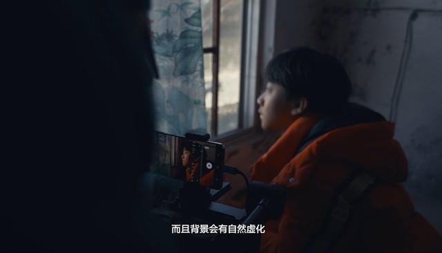 李佳琦跨界演电影，与刘昊然、彭昱畅同出境