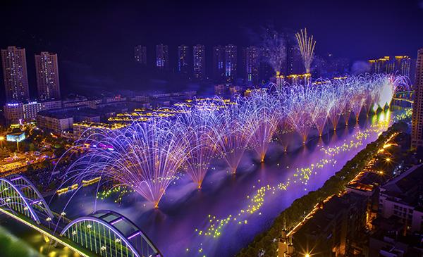 浏阳主要经济发展，浏阳市上半年规模工业总产值完成988.9亿元