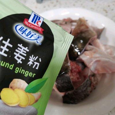 鱼头焖豆腐怎么焖的，老少皆宜的鱼头焖豆腐