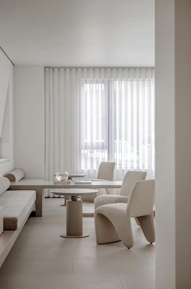 设计师品牌集合店，areyouin设计师品牌集合店