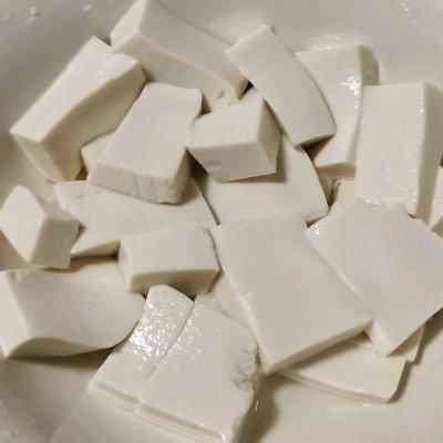 内酯豆腐皮蛋做法凉拌，皮蛋拌内酯豆腐最正确的做法