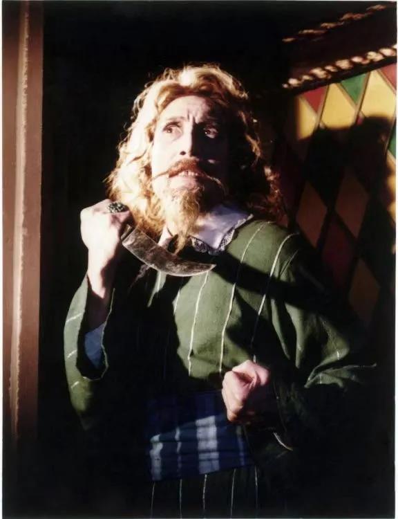 王景愚回家，将哑剧带上春晚舞台