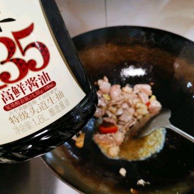 素炒冬笋丝做法，以假乱真的素炒鳝鱼丝