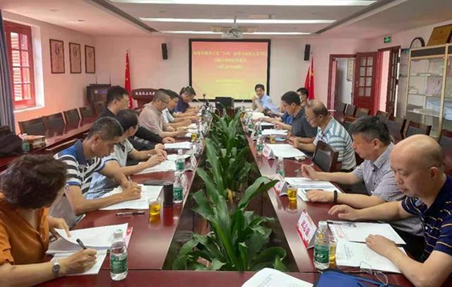 厦门大学 马克思主义学院，厦大囊萤楼：一座小楼