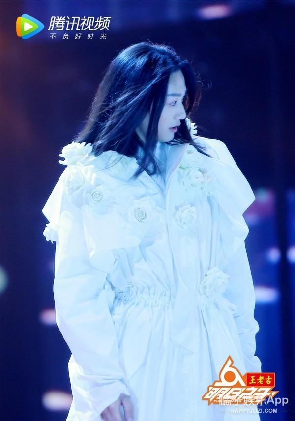 明日之子你认可他们两位的表现吗，还记得明日之子里的王竟力吗