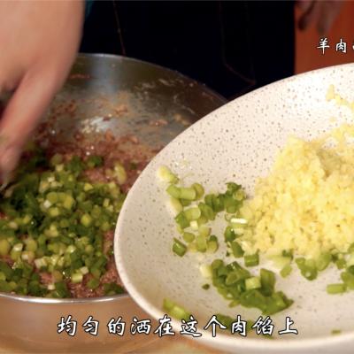 饺子配什么菜好，大肉饺子搭配什么菜最好吃（用它们包的饺子全民公认最香）