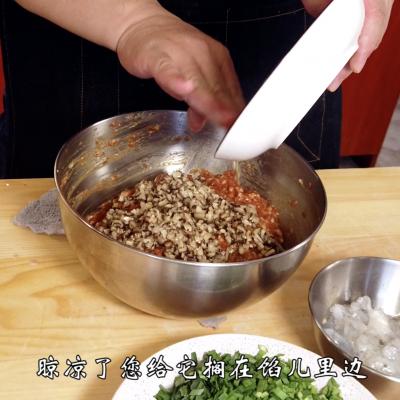 饺子配什么菜好，大肉饺子搭配什么菜最好吃（用它们包的饺子全民公认最香）