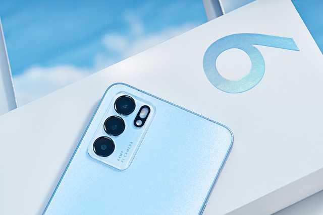 oppo reno6 三款评测，OPPOReno6体验测评小小身体