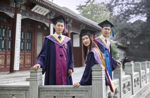 各个大学毕业纪念品,毕业纪念品定制什么好