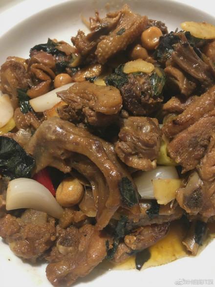 广西黄皮酱制作方法，广西小吃做法大全之广西特色黄皮酱