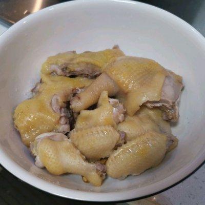 如何做水蒸鸡窍门，客家秘制“隔水蒸鸡”的做法