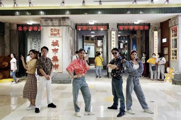 上海市北外滩来福士广场，上海第三座来福士今开业