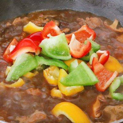 懒人黄焖鸡最简单的做法，火遍大街小巷的黄焖鸡