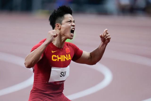 苏炳添百米跑进10秒，苏炳添百米突破10秒（世锦赛史上最高参赛标准）