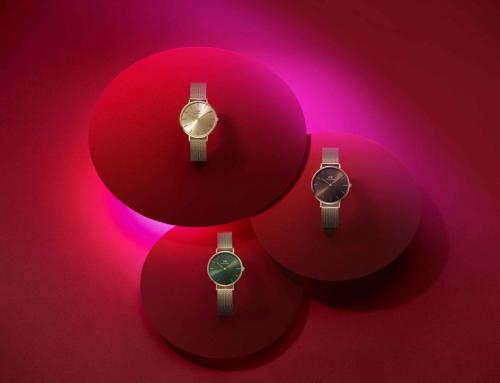 张艺兴咨询台微博，官方微博带话张艺兴（张艺兴微博更新台台存档。）