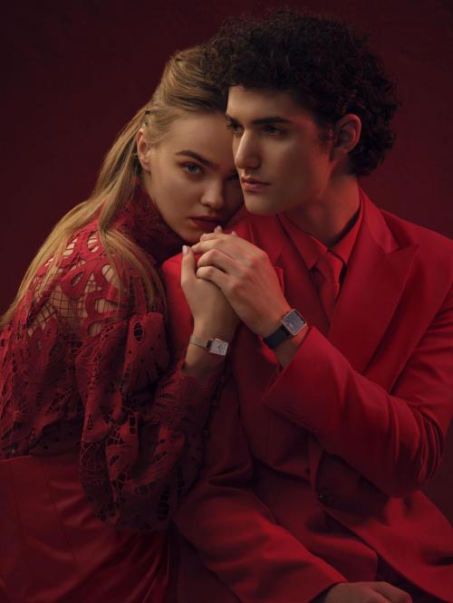 张艺兴咨询台微博，官方微博带话张艺兴（张艺兴微博更新台台存档。）