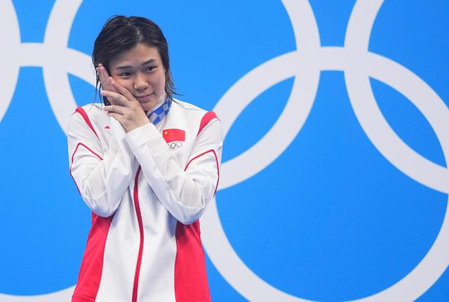 跳水运动员谢思埸摘金，杨浚瑄谢思埸施廷懋