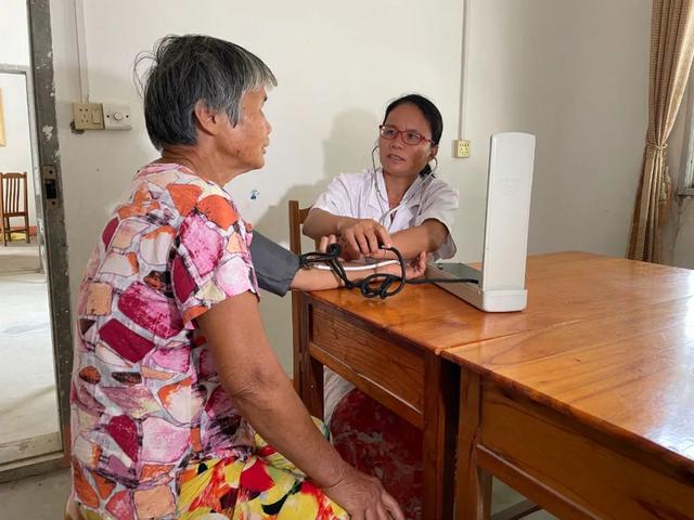 老茶根糖尿病(茶叶茶糖尿病患者可以喝吗)