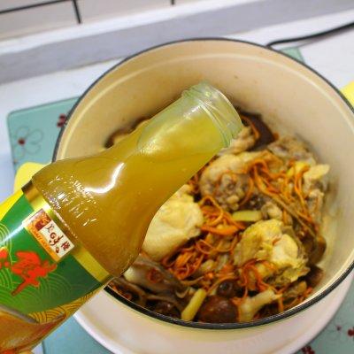 菌菇鸡汤的做法，简单菌菇鸡汤做法（自制菌菇鸡汤再也不用买了）