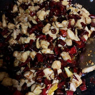 重庆辣子鸡做法好吃易学，香辣过瘾正宗重庆辣子鸡简单巨下饭