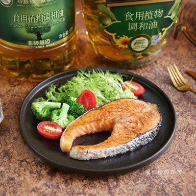 煎三文鱼的正确做法，有了这盘香煎三文鱼