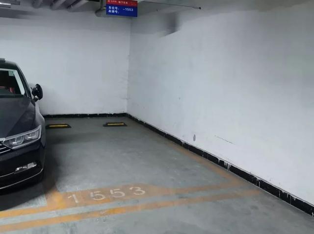 高档小区车库设计，地下车库不仅高颜值还特壕无人性