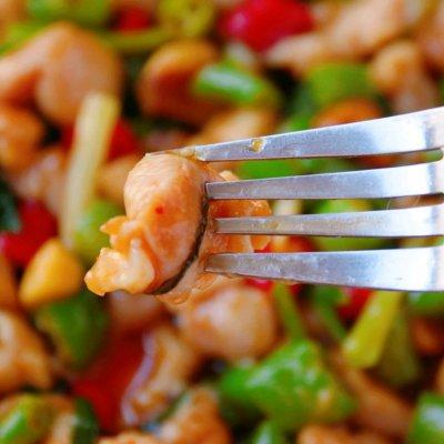 尖椒鸡丁最正宗的川菜做法，麻辣口味代表之一辣子鸡丁