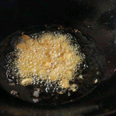 尖椒鸡丁最正宗的川菜做法，麻辣口味代表之一辣子鸡丁