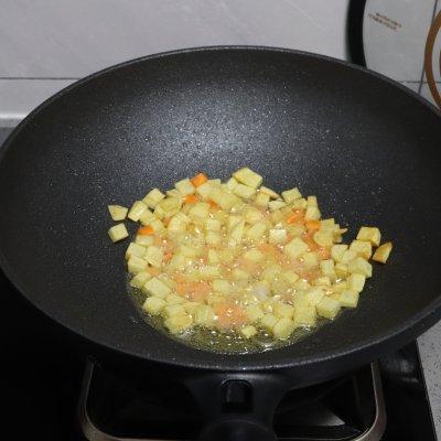 五花肉炒什么好吃，最好吃的五花肉怎么炒好吃（几分种炒一盘值得一试）