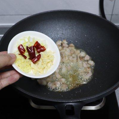 五花肉炒什么好吃，最好吃的五花肉怎么炒好吃（几分种炒一盘值得一试）