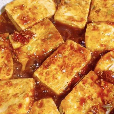 家常菜香煎豆腐怎么做，简单食材变成超级下饭菜