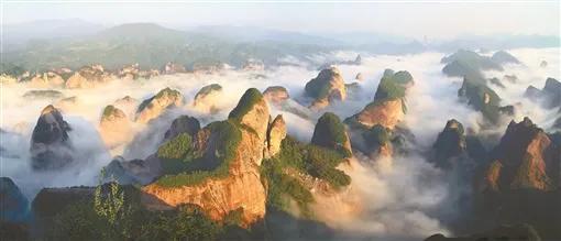 新宁崀山旅游攻略，崀山：航拍八角寨