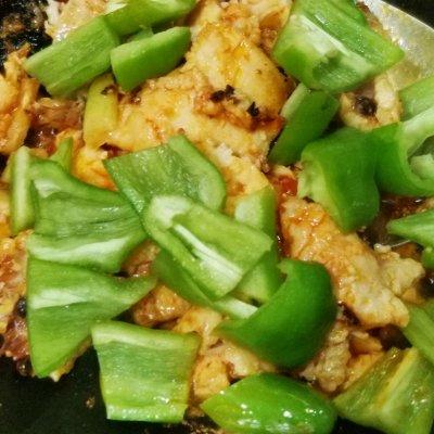 麻辣鱼片怎么做又嫩又好吃，厨师长教你做水煮麻辣鱼片