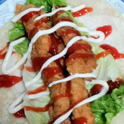 怎么做鸡肉卷简单又好吃，想吃鸡肉卷不用出去买了