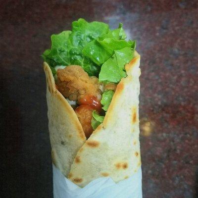 怎么做鸡肉卷简单又好吃，想吃鸡肉卷不用出去买了