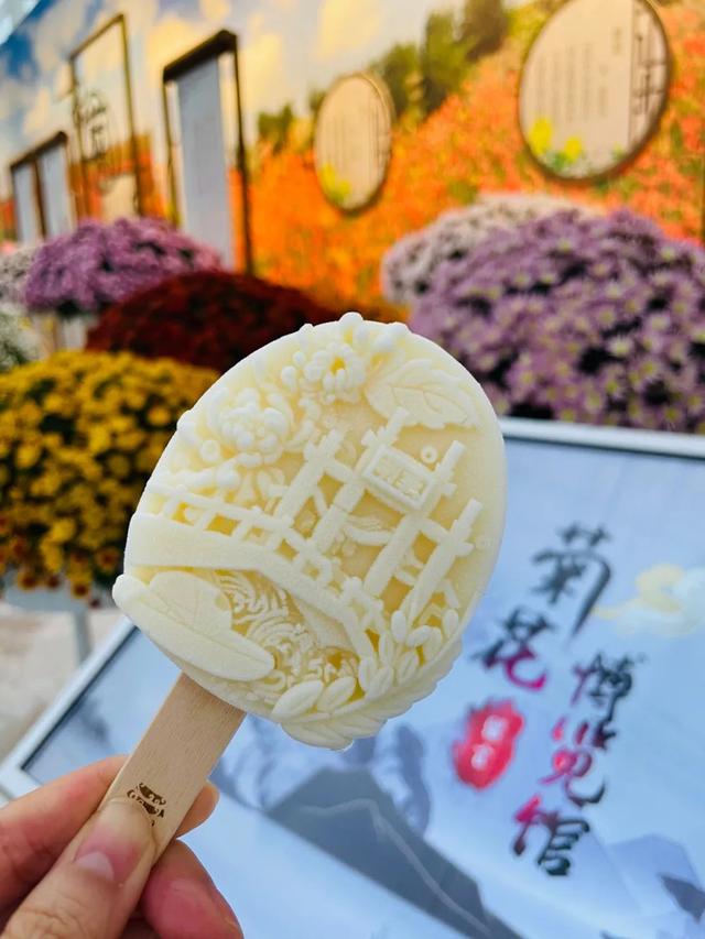 世界最美菊花80种太美了，金秋十月赏菊花——世界最美菊花80种送给您