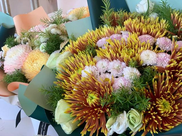 世界最美菊花80种太美了，金秋十月赏菊花——世界最美菊花80种送给您