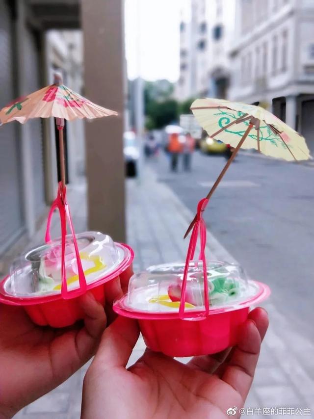 油纸伞为什么是神秘的，童年蛋糕上的小纸伞究竟有什么来头