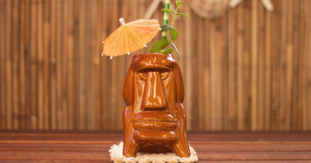 油纸伞为什么是神秘的，童年蛋糕上的小纸伞究竟有什么来头