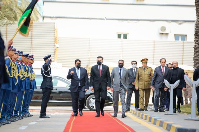 卡扎菲为什么死后利比亚还会内战，卡扎菲死后十年