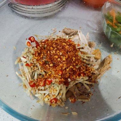 凉拌鸡脚大概煮几分钟，没有什么是一份凉拌鸡后腿解决不了的