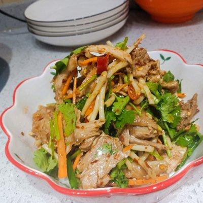 凉拌鸡脚大概煮几分钟，没有什么是一份凉拌鸡后腿解决不了的