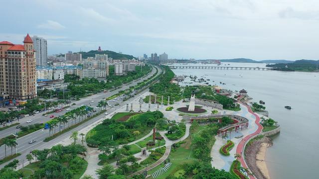 防城港夜间旅游攻略，防城港这些地方值得走一走......