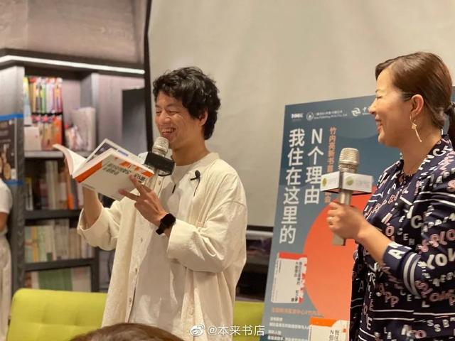 书店突然变了样，承载二十余年回忆的盛世情书店正式关张