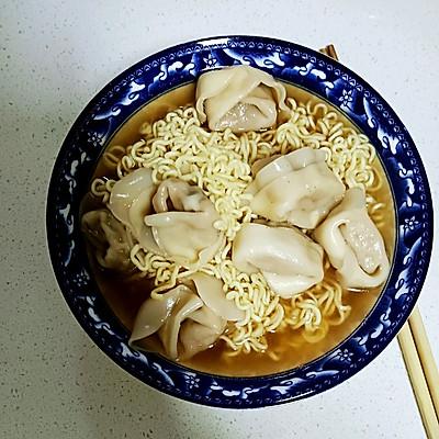 家常凉拌馄饨的做法大全，10分钟快手菜馄饨方便面饭
