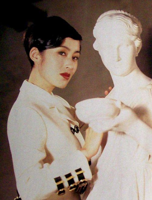 向华胜第一任老婆，向华胜：曾独宠张敏9年