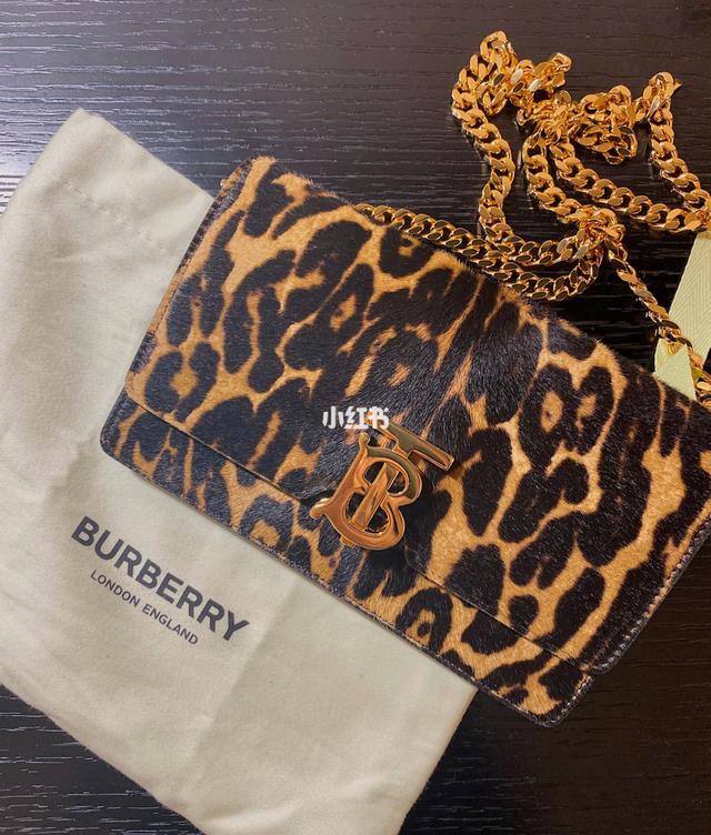 burberry值得买的包包，盘点Burberry最值得入手的经典款包包